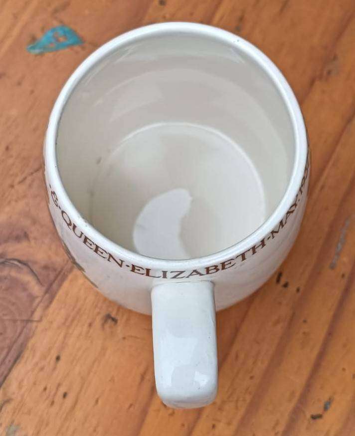 A 1937 King George VI (Wartime King) Coronation Mug in Good Condition