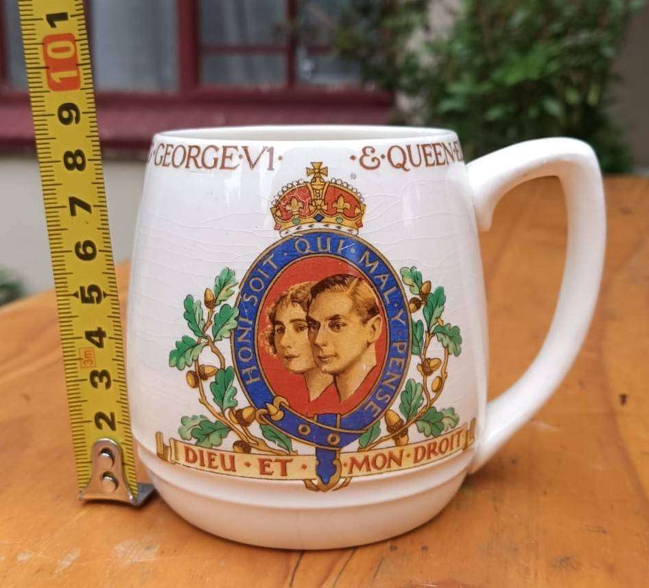A 1937 King George VI (Wartime King) Coronation Mug in Good Condition