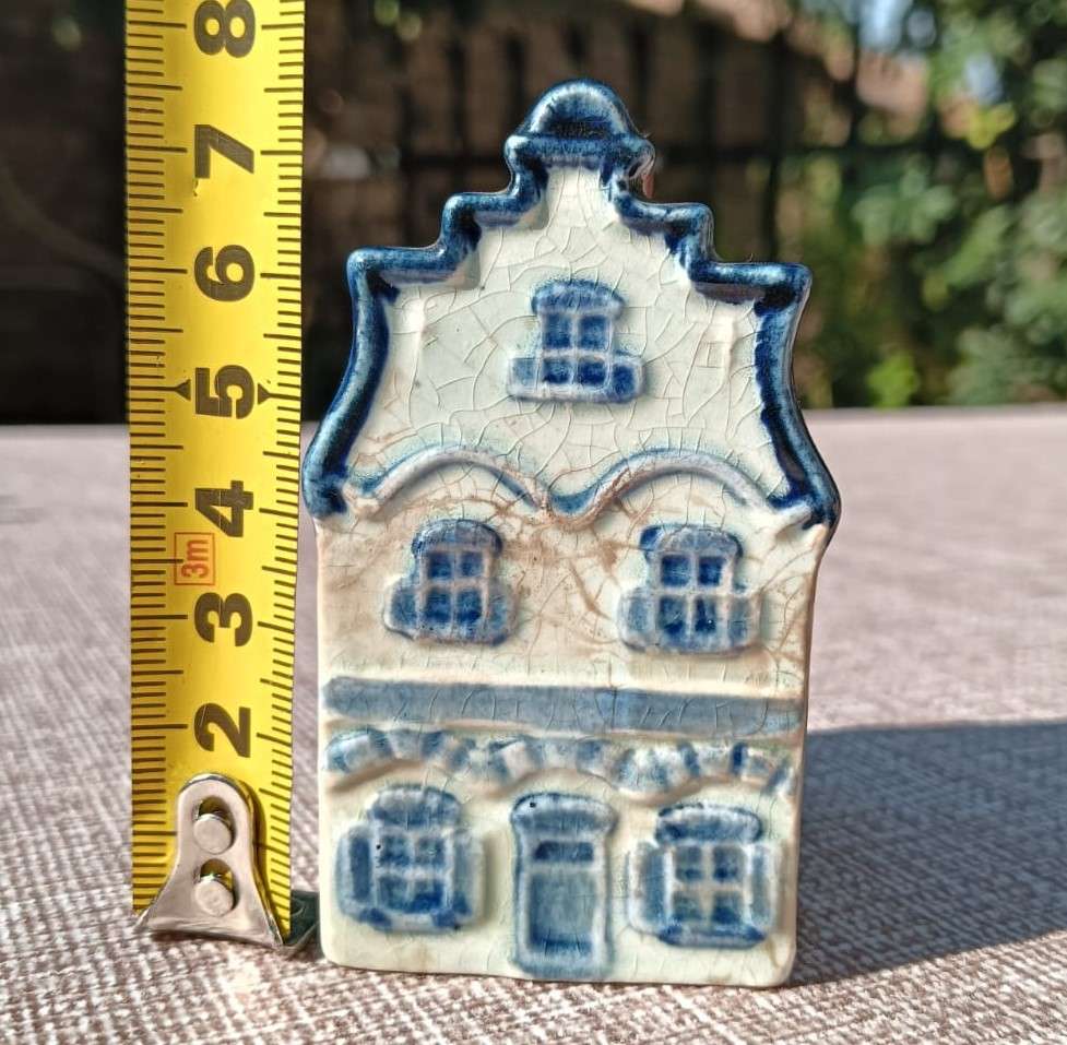 NEVER SEEN ON BOB! Royal Delft Blue 1952 KLM House No 1 - NOTE No 3 and No 6 Also on Auction