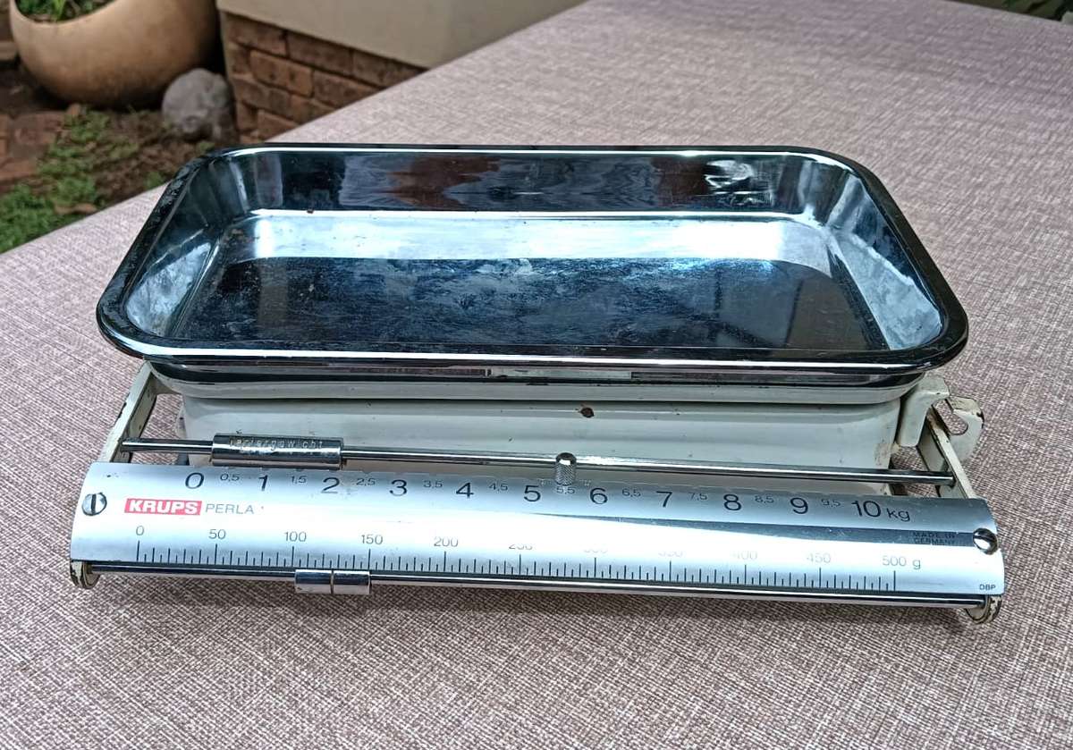 VINTAGE 1950S KRUPS PERLA GERMANY 10KG ADJUSTING WEIGHT KITCHEN SCALE