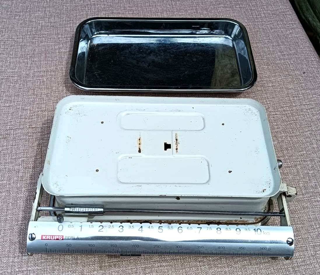 VINTAGE 1950S KRUPS PERLA GERMANY 10KG ADJUSTING WEIGHT KITCHEN SCALE