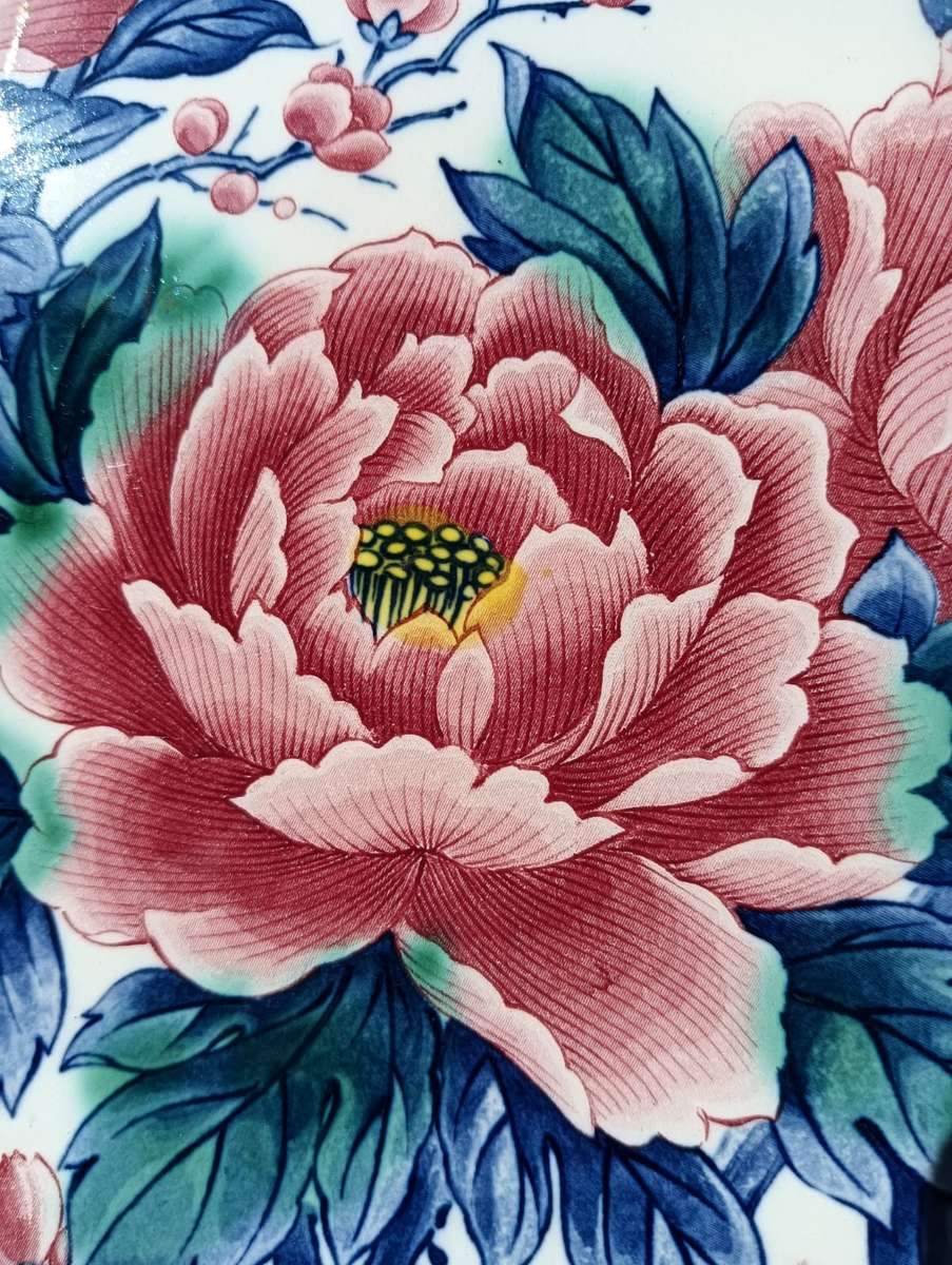 Imperial Imari Hand Decorated Porcelain Plate - Limited Collectors Series - Large 32cm Diameter