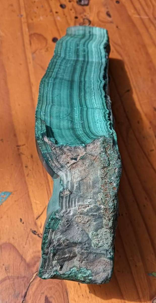 Huge 6.9kg Malachite Slab with Mesmorizingly Beautiful Banded Patterns