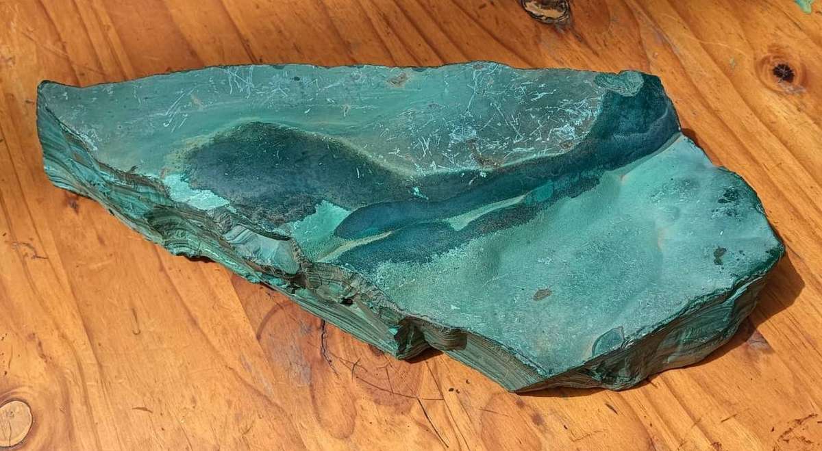 Huge 6.9kg Malachite Slab with Mesmorizingly Beautiful Banded Patterns