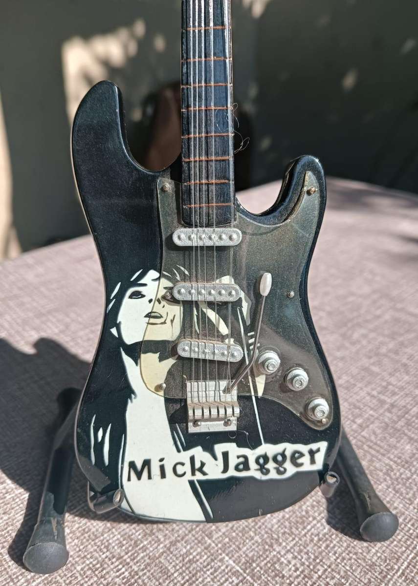 Miniature Mick Jagger Guitar Ornament  Highly Detailed with Stand