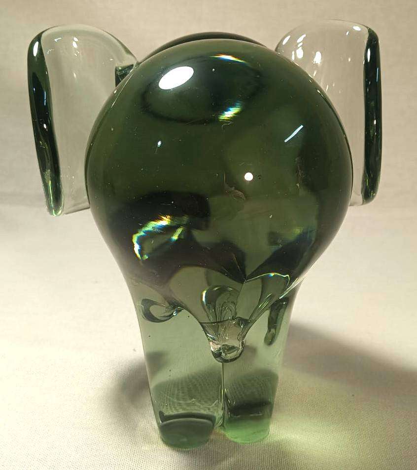 Huge (16cm High) and Heavy (2.18kg!) Ngwenya Art Glass Elephant In Good Condition