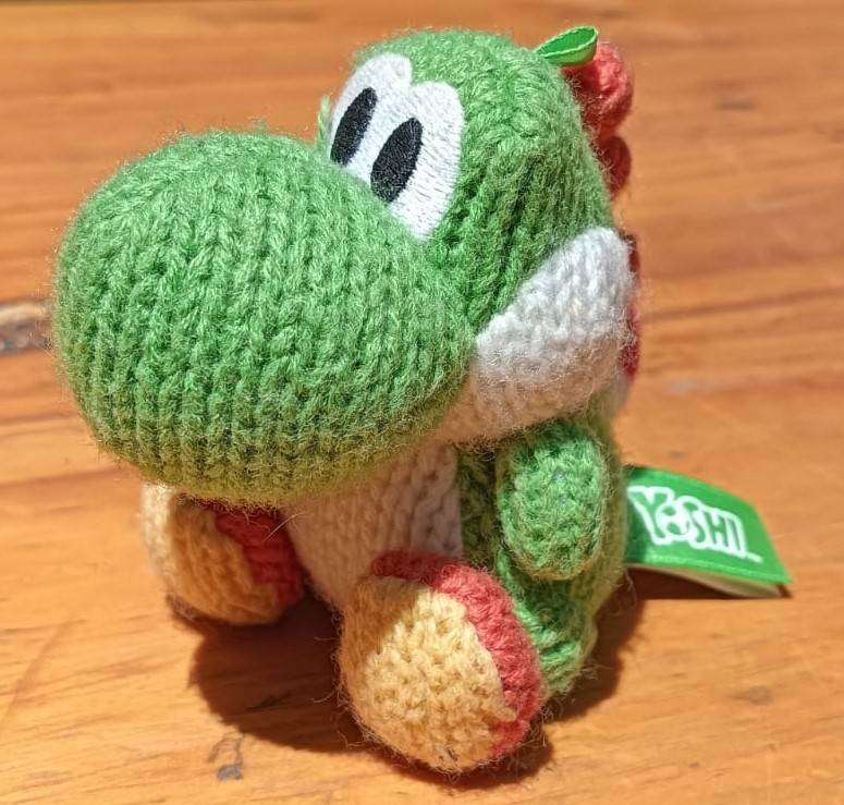 Cutest Nintendo Green Yarn Yoshi Amiibo (interactive robot buddy) Figure  2015 Discontinued Collect
