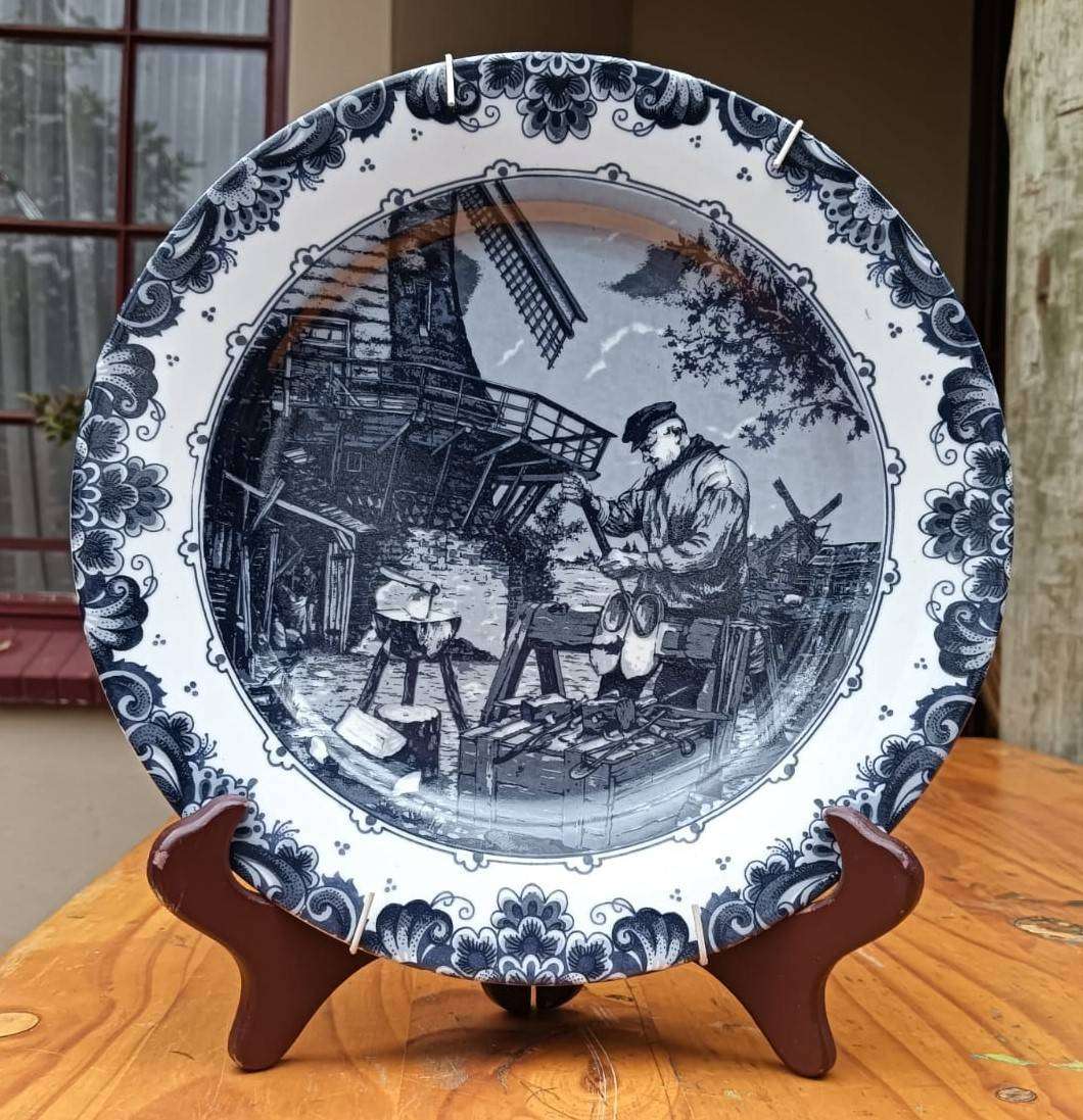 Delft Holland Oude Molen Fabriek Dutch Old Clog Maker Plate Special Limited Edition 25cm Diam