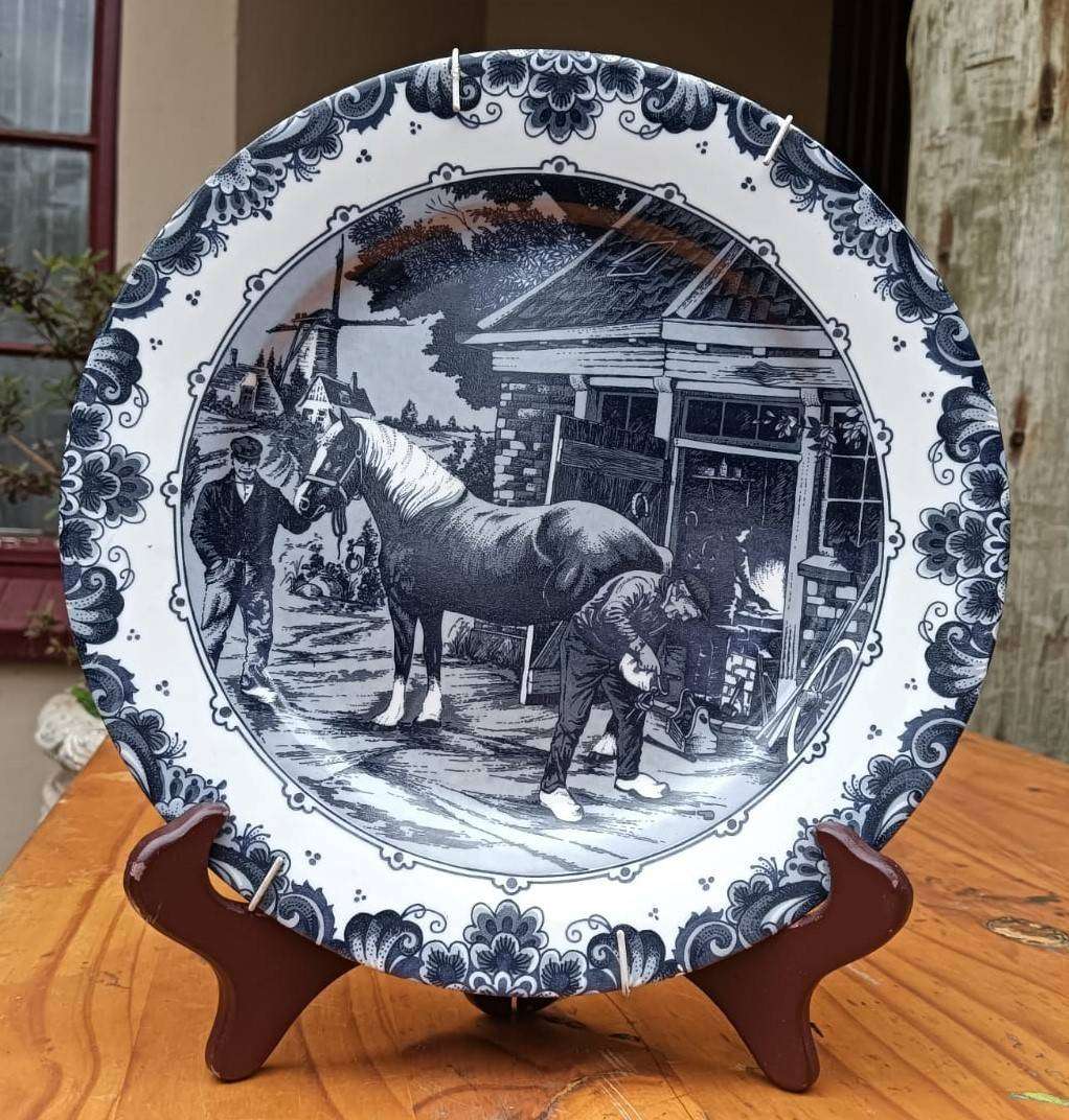 Delft Holland Oude Molen Fabriek Dutch Village Blacksmith Plate Special Limited Edition Bracket In