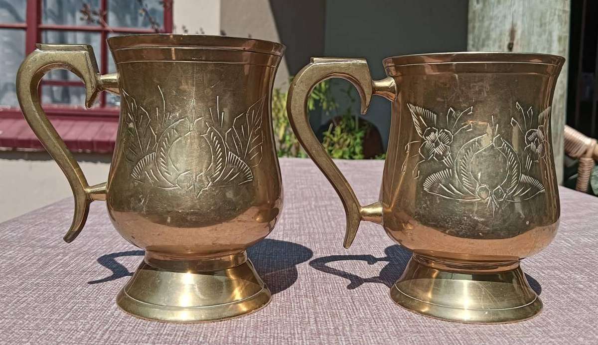 Pair of Solid Brass Tankards or Beer Mugs (350g each) with Floral Engravings