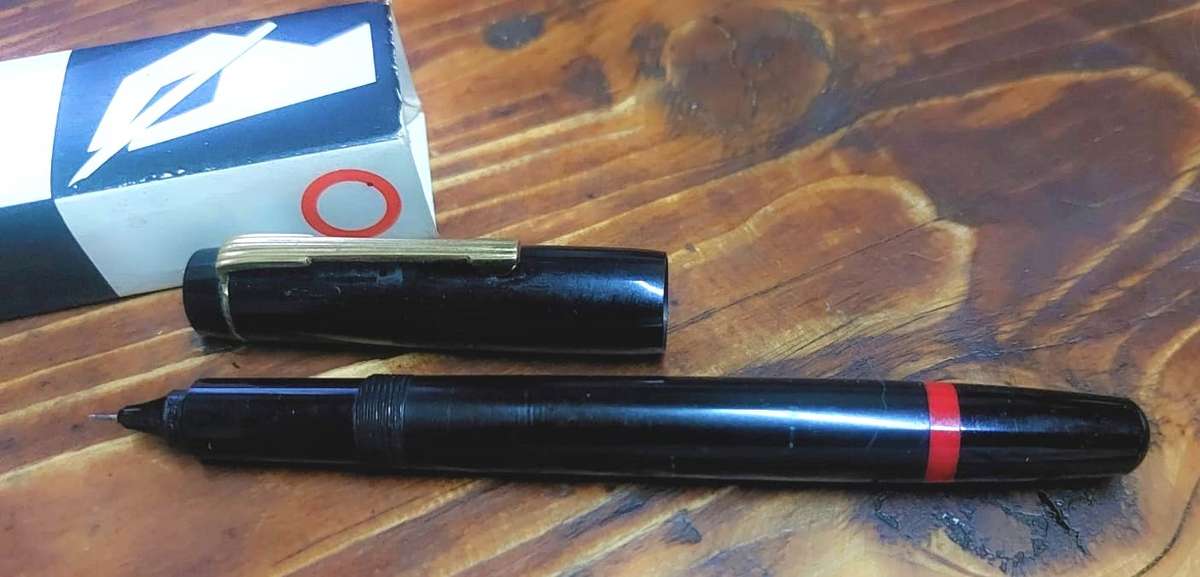 Vintage 1970s Rotring Rapidograph Technical Drawing Pen with 5 extra replacement nibs + bottle ink
