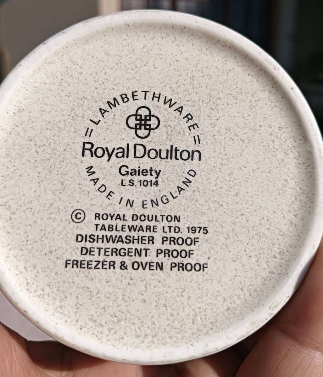 Two Royal Doulton 1970s Lambethware Gaiety Pattern Stoneware Coffee Cup Duos