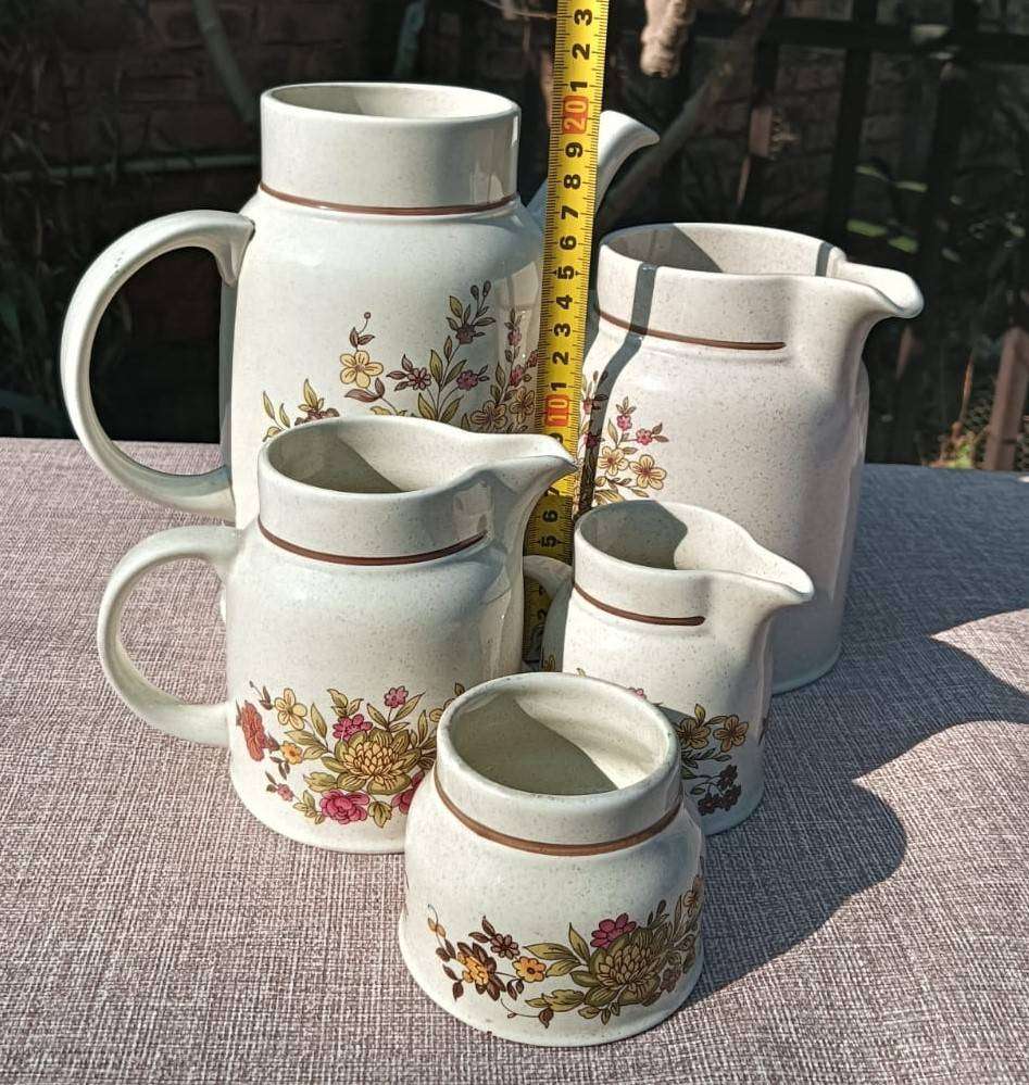 Royal Doulton 1970s Lambethware Gaiety Pattern Stoneware Coffee Pot, Creamer, Sugar Pot and 2 Jugs