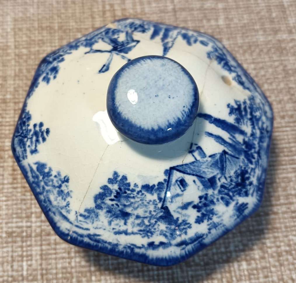 Antique 1920s Royal Doulton Blue and White Norfolk Pattern Hexagonal Shaped Teapot  Damaged Inside