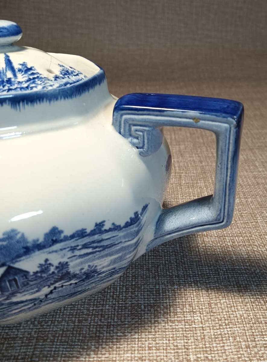 Antique 1920s Royal Doulton Blue and White Norfolk Pattern Hexagonal Shaped Teapot  Damaged Inside