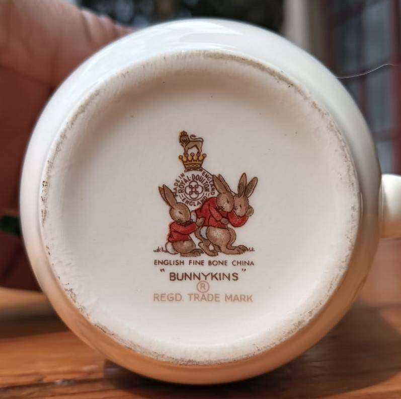 Bunnykins Royal Doulton One Handled Cup Player Piano Dancing Bunnies Rope Jumping - Circa 1968-1975