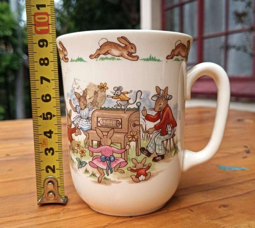 Bunnykins Royal Doulton One Handled Cup Player Piano Dancing Bunnies Rope Jumping - Circa 1968-1975
