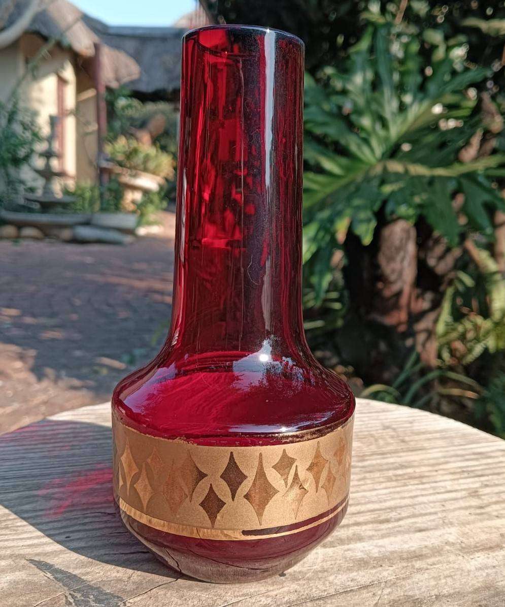 Red Gold Czech Bohemian Vase with Geometrical Diamond (Design 1967 by Jan Gabrhel) Mould-Blown