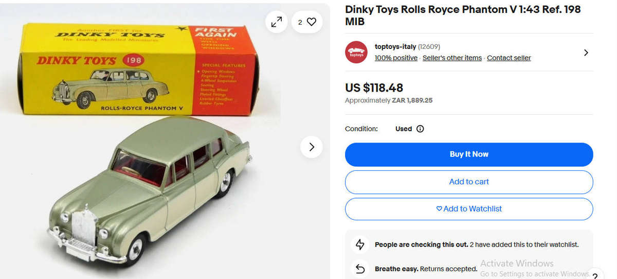 Dinky Rolls Royce Phantom V Model 198 Two Tone Green/Cream with Concave Hubs RARE