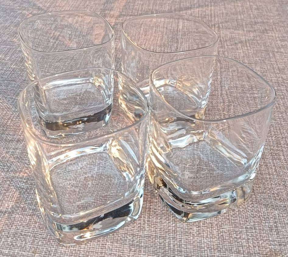 Set of 4 Johnnie Walker Square Whiskey Glasses Heavy Bottomed