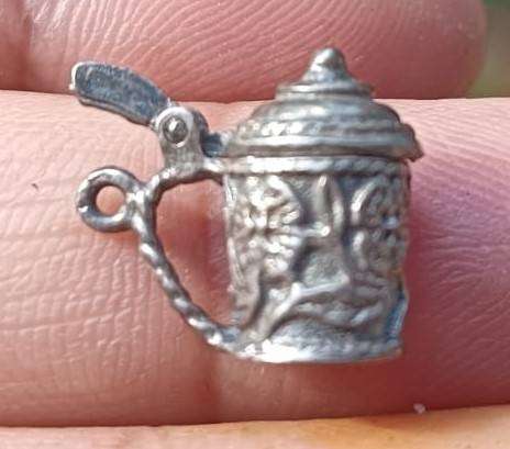 Sterling Silver Tankard Charm with Opening Lid Weight 2.14g