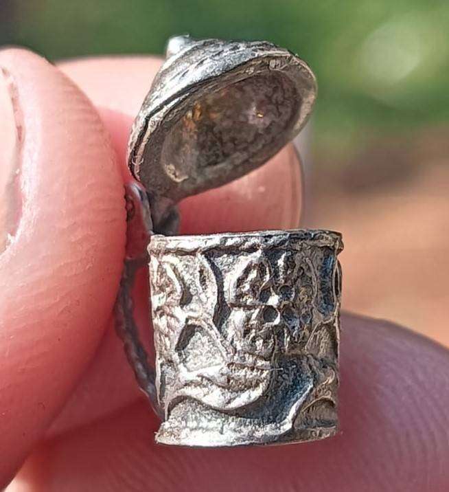 Sterling Silver Tankard Charm with Opening Lid Weight 2.14g