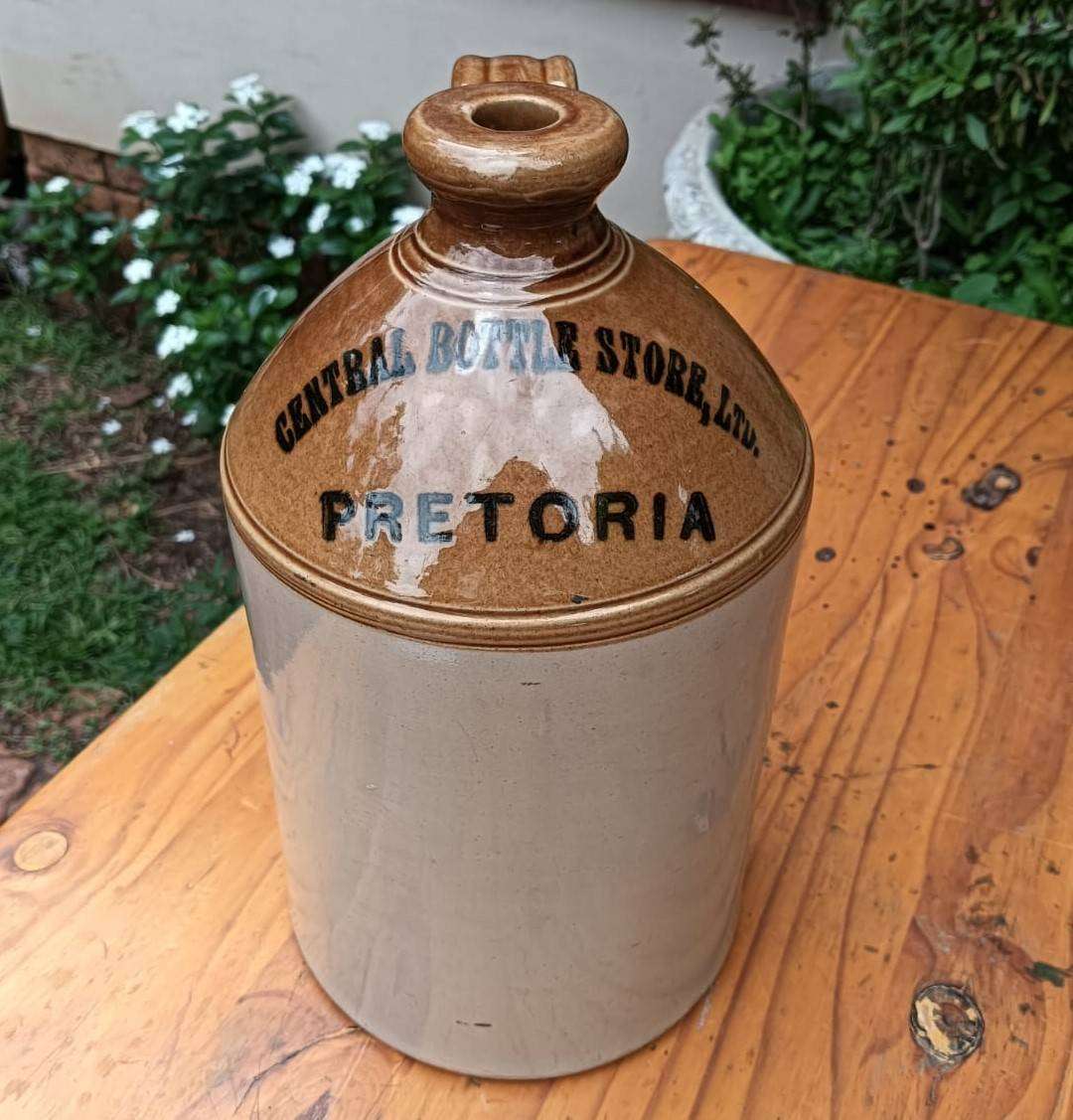 Old "Central Bottle Store Pretoria" Stoneware Shoulder Jug with Handle 1.5 Gallons 33cm High