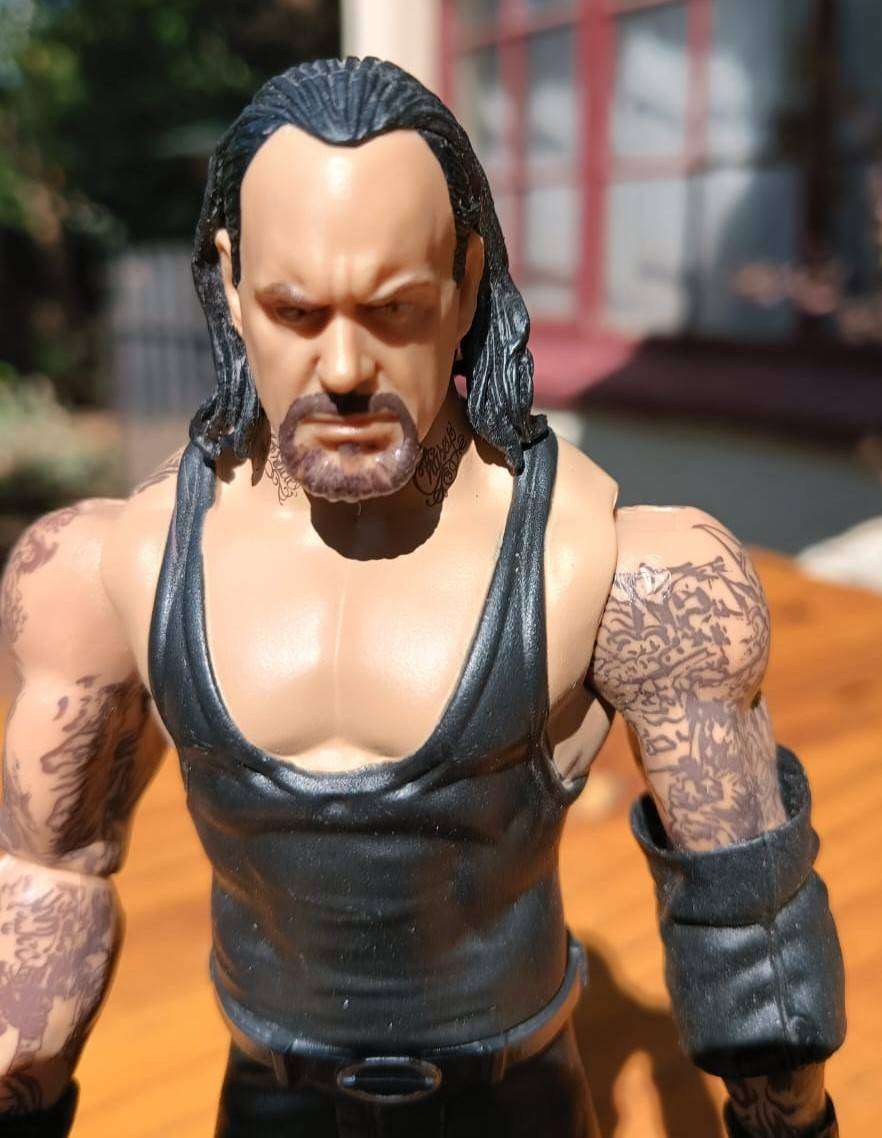 Mattel WWE Undertaker Elite Collection 2011 Action Figure 19cm High 14 Points of Articulation