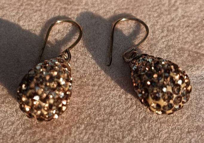 Vintage 375 (9ct) Gold and Rhinestone Fruit Pear Shaped French Hook Earrings Total Weight 1.67g
