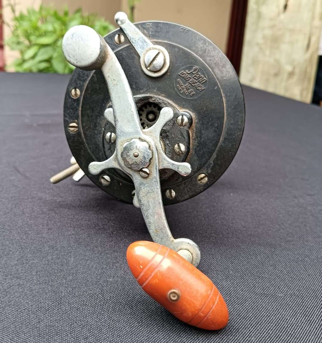Vintage 1960s Penn No 68 Long Beach Metal Fishing Reel for Salt Water and Light Game Fishing