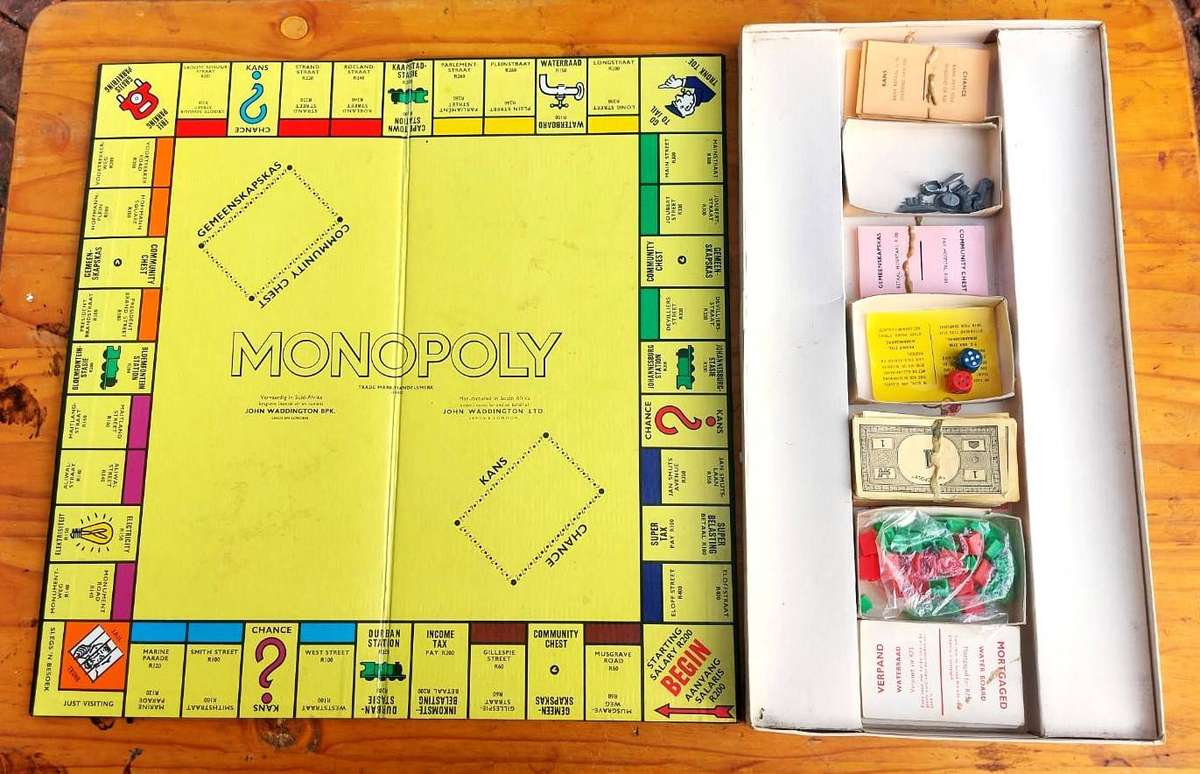 Waddington 1970s Monopoly Eng / Afr Made in SA Red Box Edition Complete
