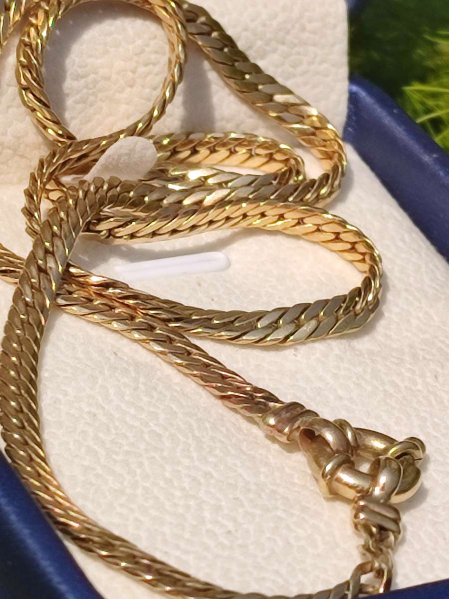 9ct Gold 4mm Signoretti Snake Necklace