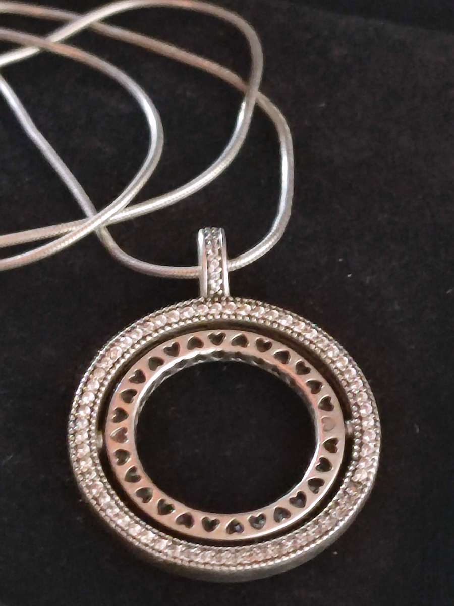 Pandora Hearts Circle Pendant Necklace