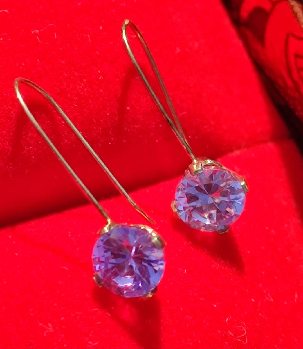 9ct Gold Fine Amethyst Drop Earrings