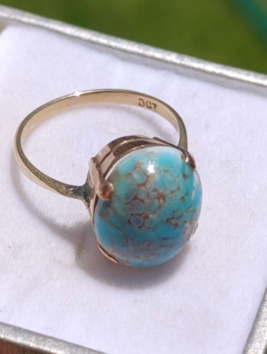 9ct Gold Vintage Turquoise Ring
