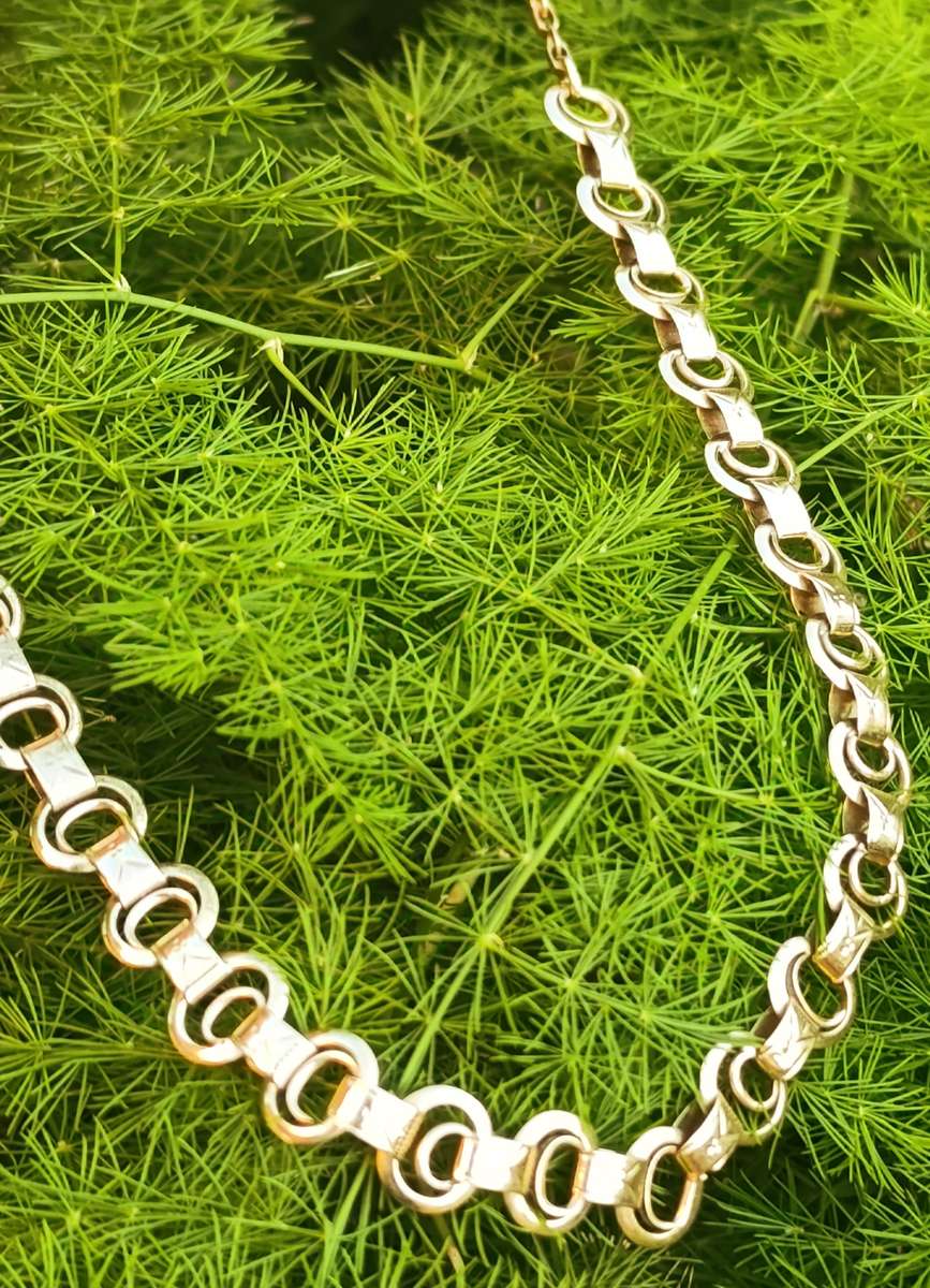 Estate Find 9ct Gold Book chain Necklace