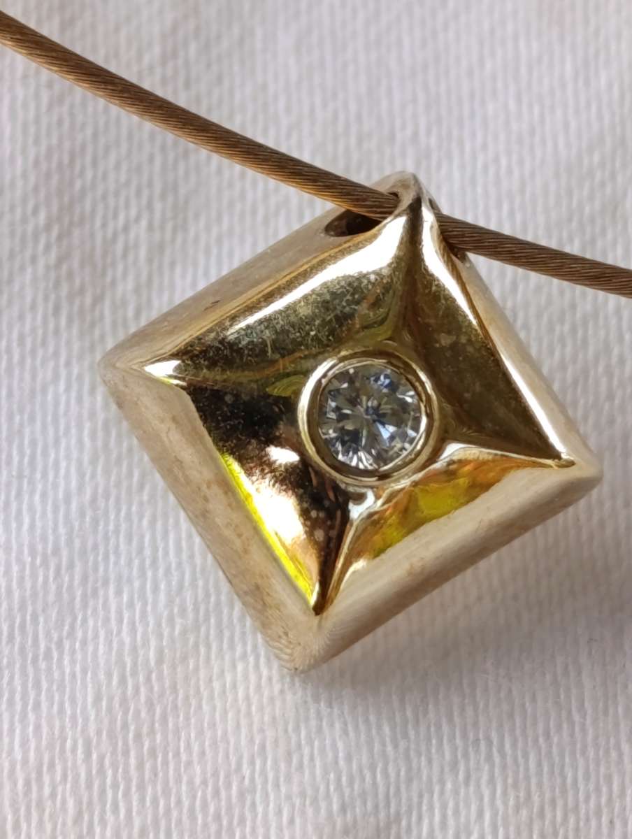 Antique 9ct Gold Diamond Cable Necklace