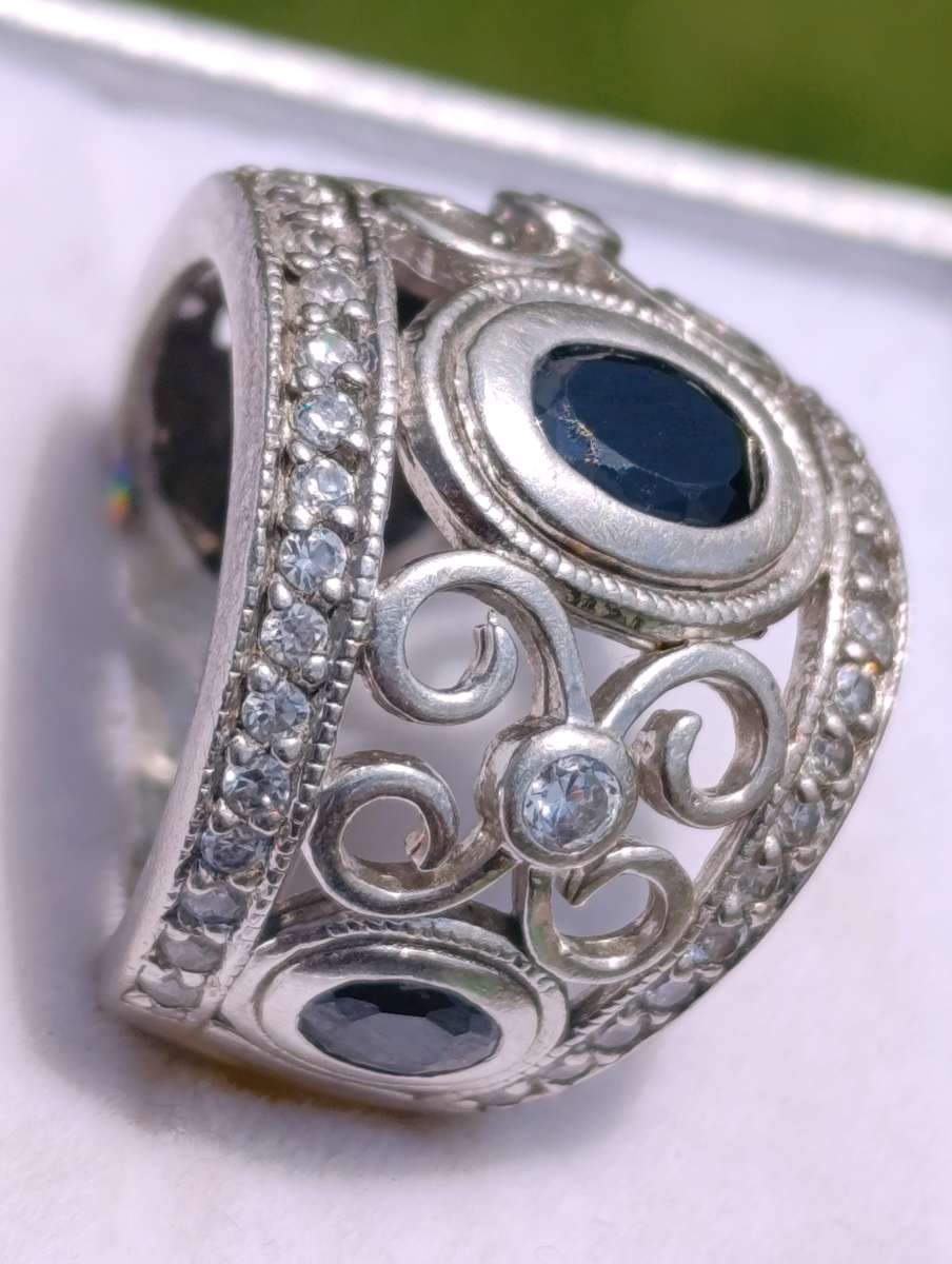 Sterling Three Stone Onyx Ring