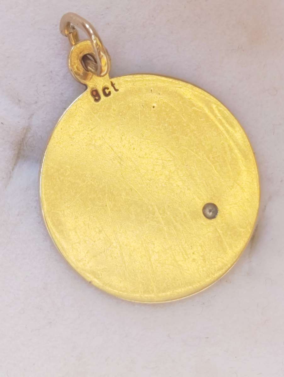 9ct Gold Diamond Engraving Disc Pendant