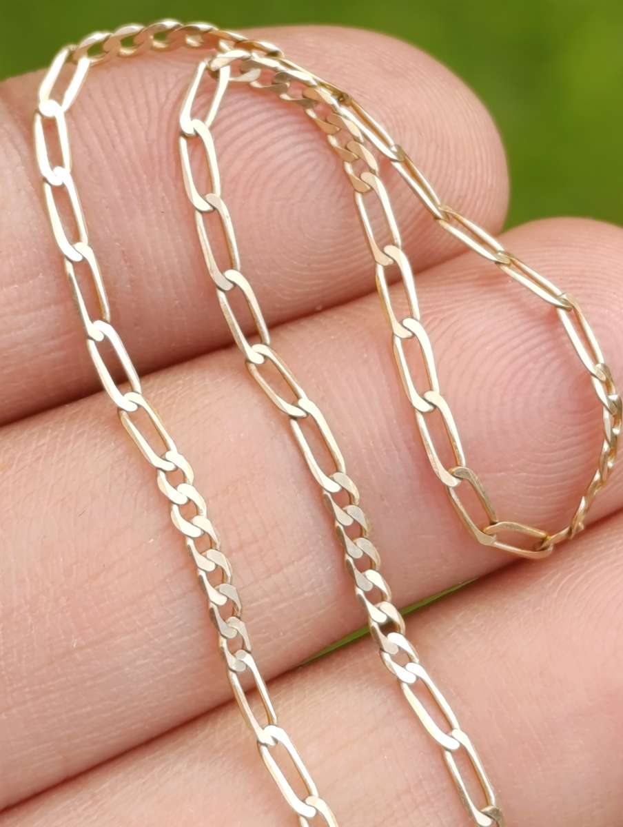 9ct Gold Fine Bracelet