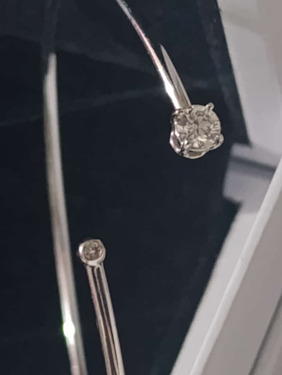 18CT Diamond LePage Original Open Bangle