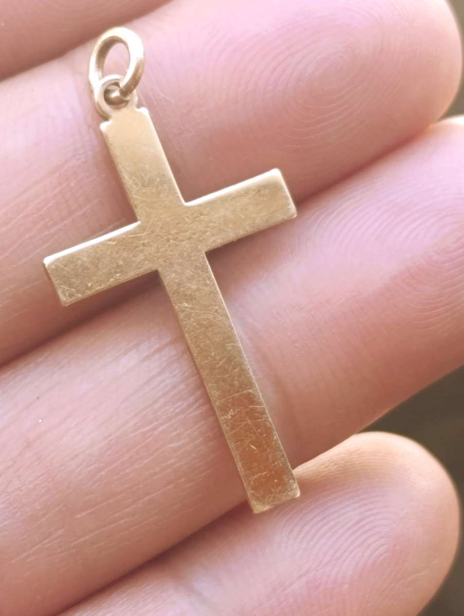 Vintage 9ct Gold Back & Front Cross Pendant