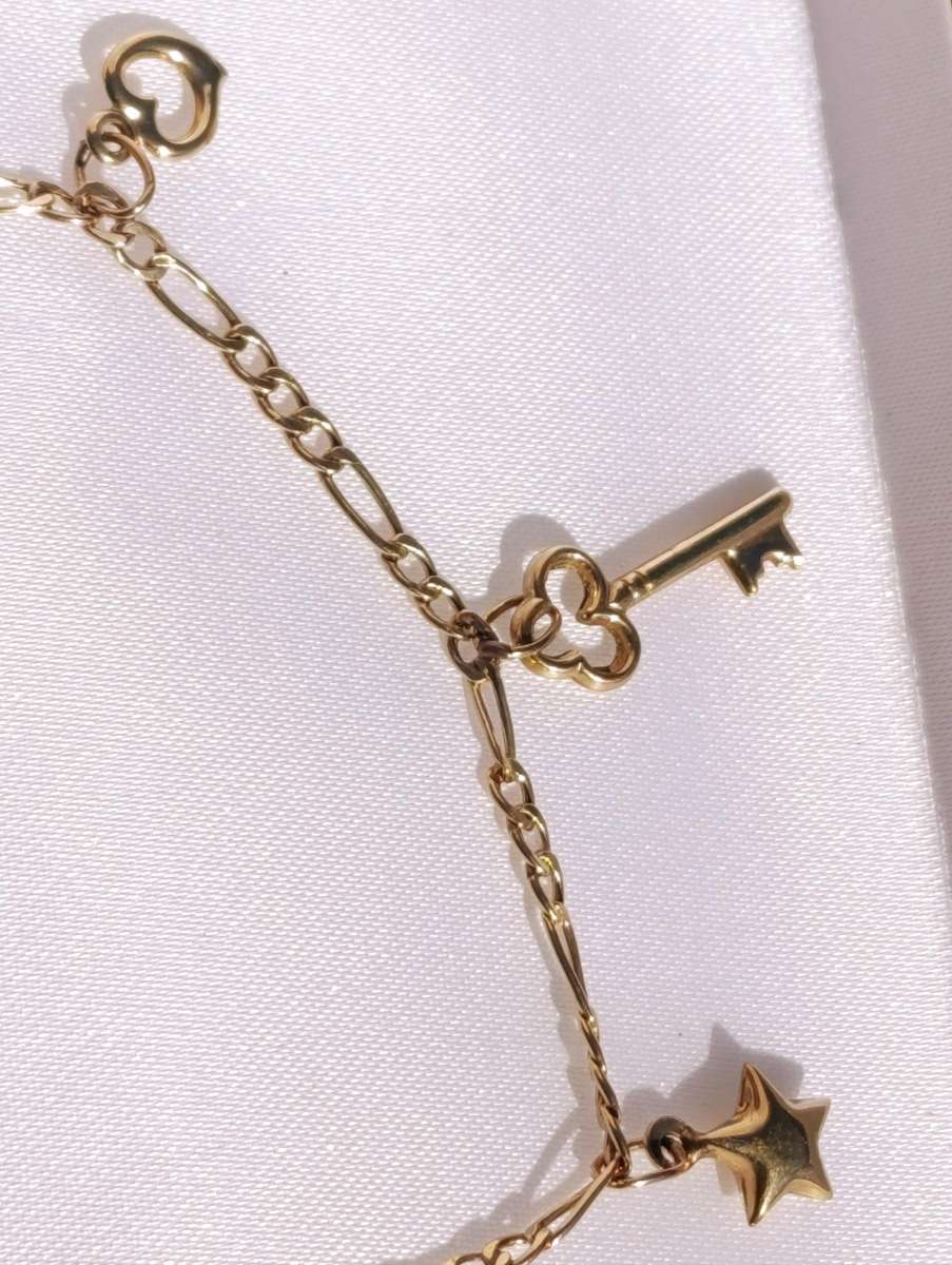 9ct Gold Charm Bracelet