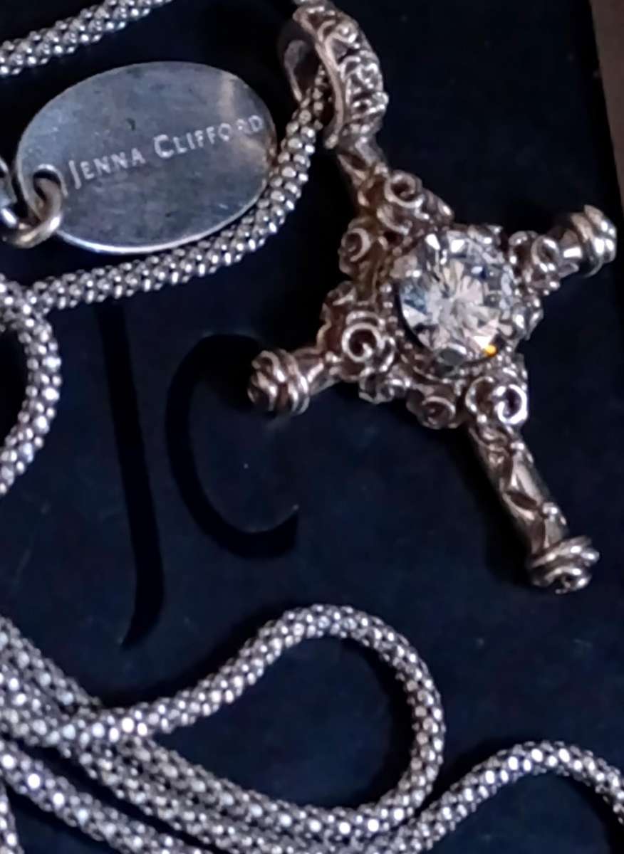 Jenna Clifford 950 Silver Cross Pendant Set