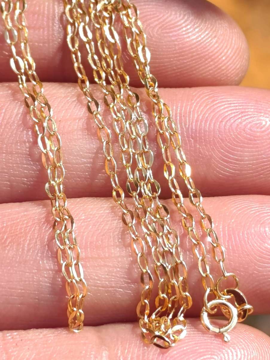 Vintage 18ct Gold Fine Neck Chain