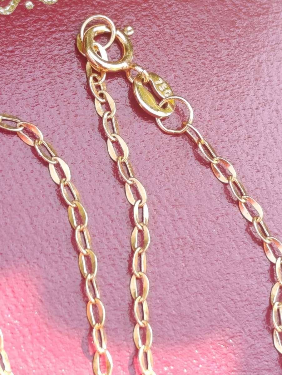 Vintage 18ct Gold Fine Neck Chain