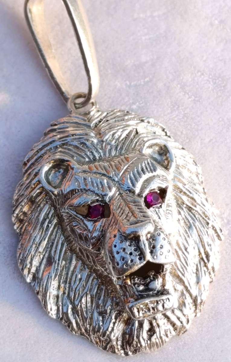 Rare Sterling Ruby Eyed Lion Pendant