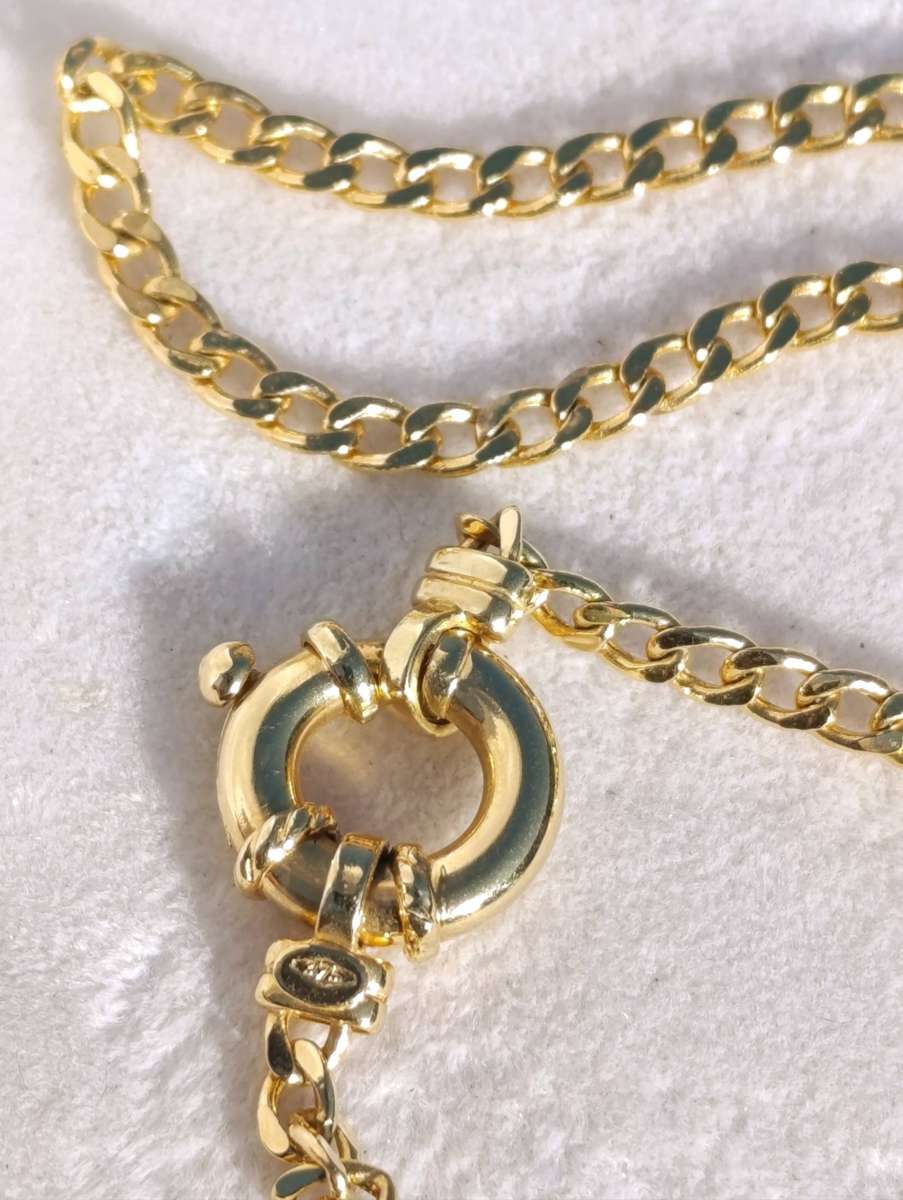 9ct Gold Signoretti Clasp Designer Necklace