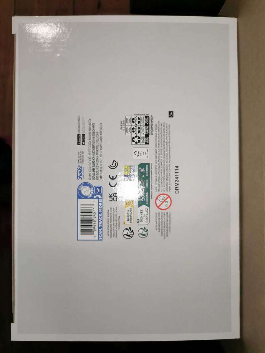 Whitebeard with Moby Dick One Piece Funko Pop exclusive ride