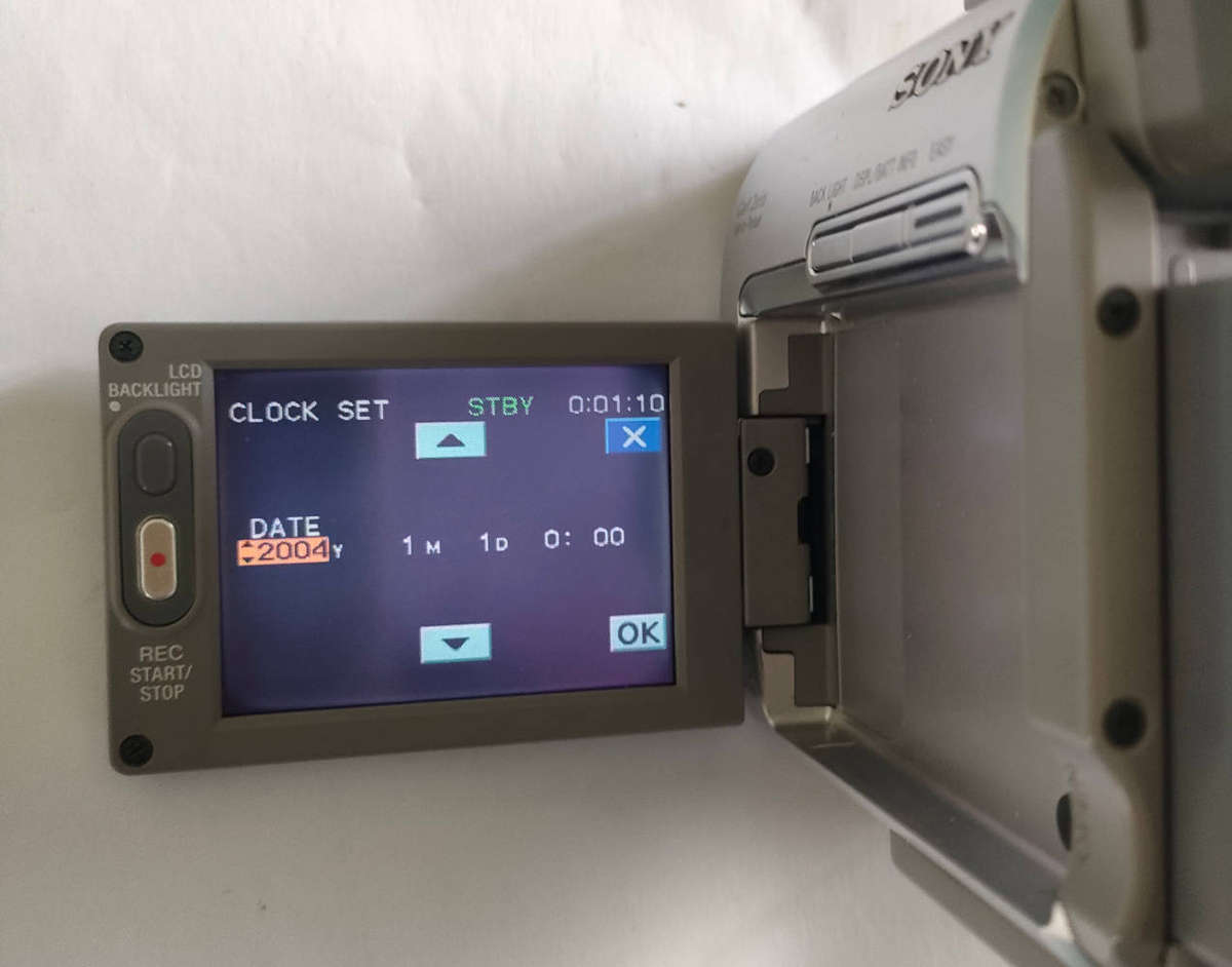 Sony Handicam Dcr - Hc30e